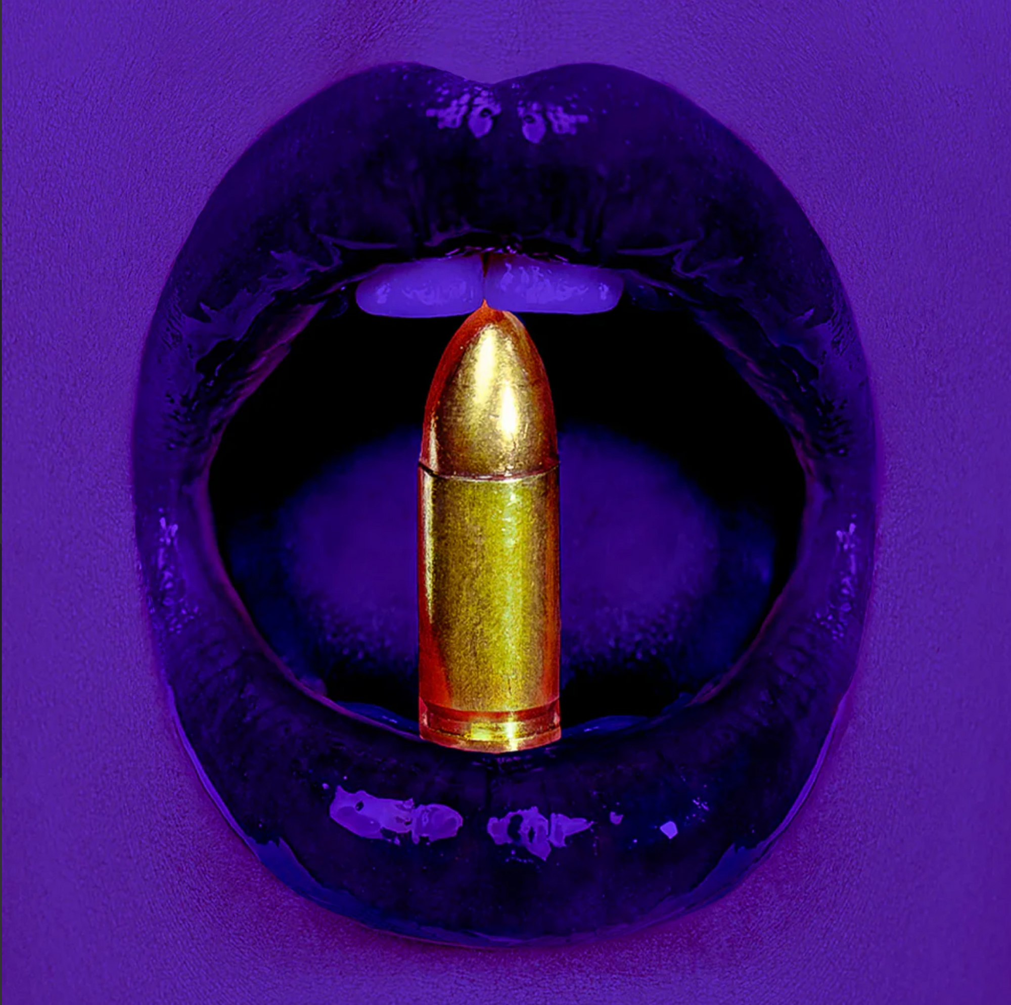 Kiss my bullet (purple)